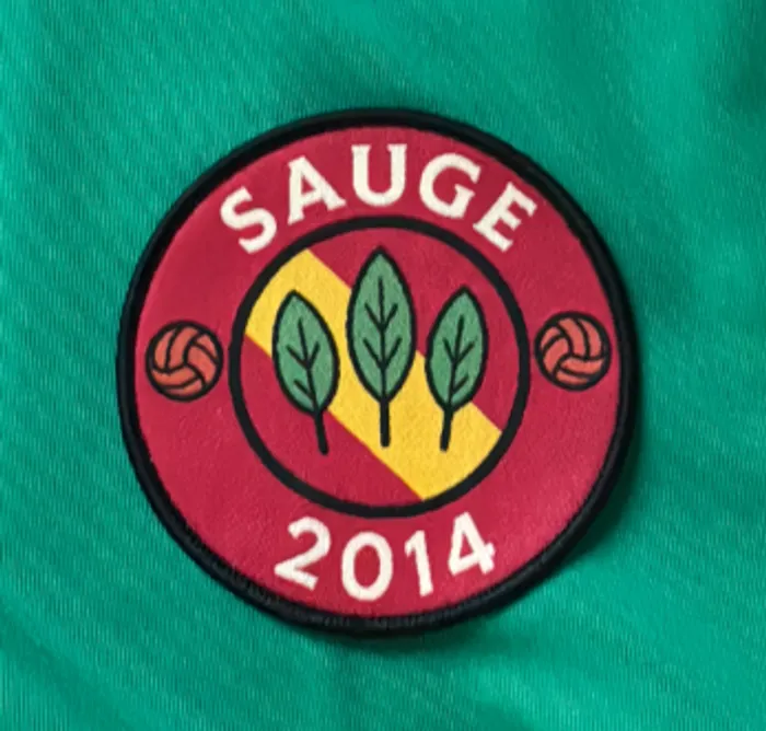 CustomFlyingDiscs.Com - Woven Patches