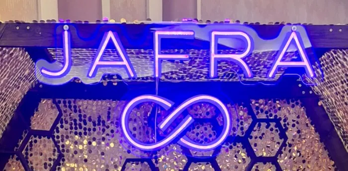 CustomFlyingDiscs.Com - Artwork Neon Sign