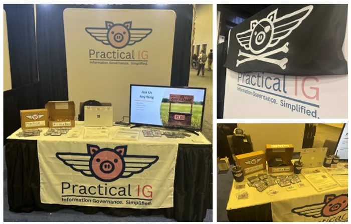 CustomFlyingDiscs.Com - Table Runner