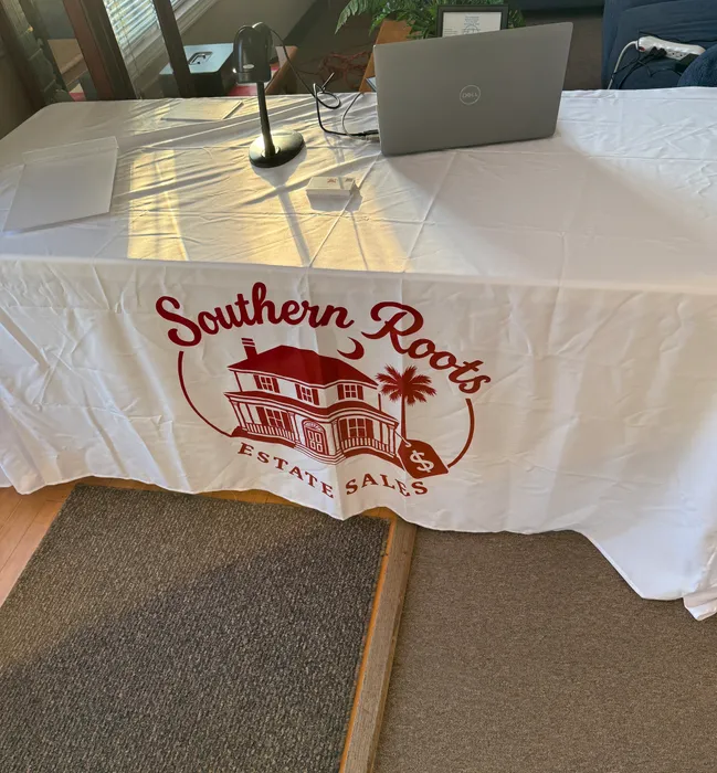 CustomFlyingDiscs.Com - Custom Rectangle Table Covers