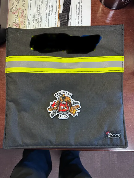 CustomFlyingDiscs.Com - Embroidered Patches