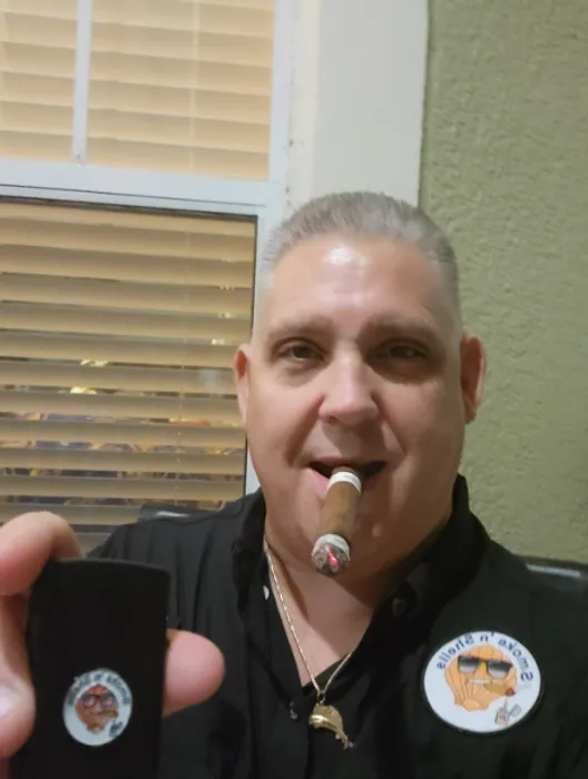 CustomFlyingDiscs.Com - Woven Patches