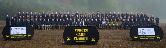 CustomFlyingDiscs.Com - Horizontal Pop Up Banners