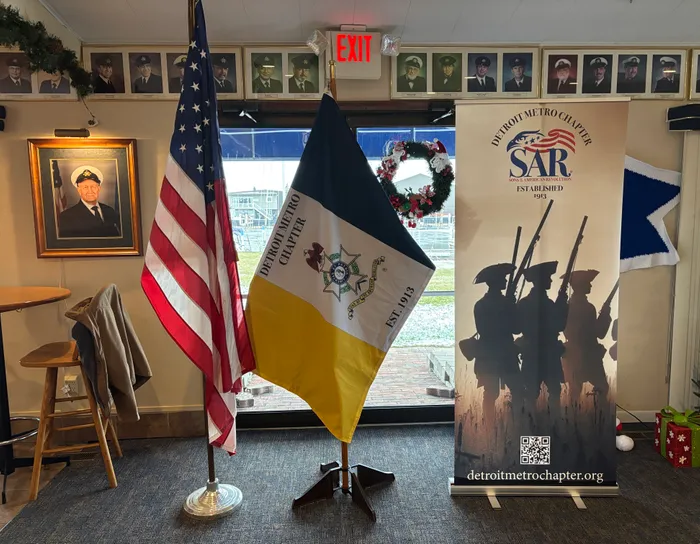 CustomFlyingDiscs.Com - Rectangle Flag