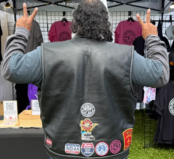 CustomFlyingDiscs.Com - Woven Patches