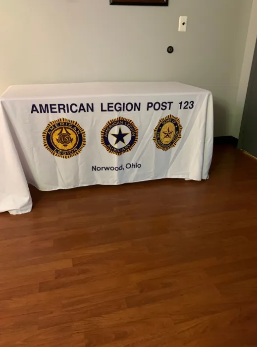 CustomFlyingDiscs.Com - Custom Rectangle Table Covers