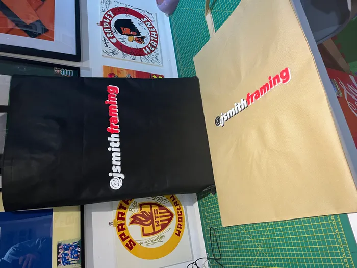 CustomFlyingDiscs.Com