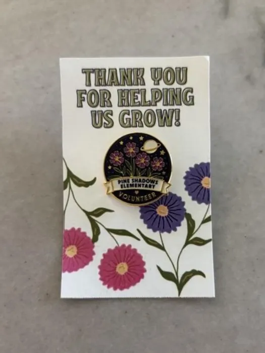 CustomFlyingDiscs.Com - Soft Enamel Pin