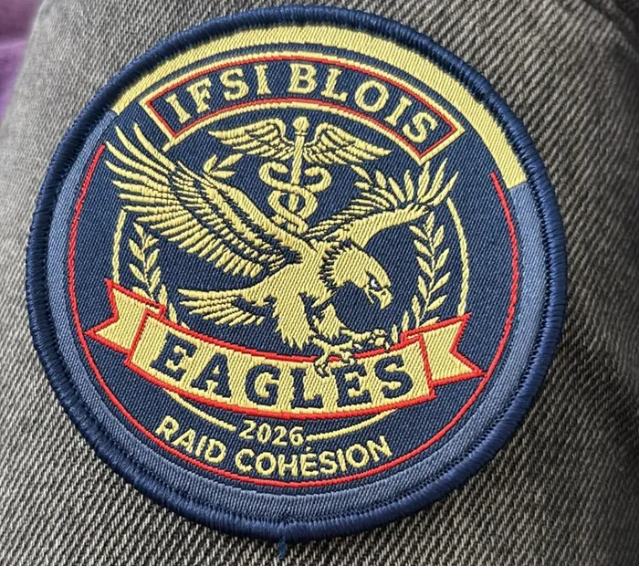 CustomFlyingDiscs.Com - Woven Patches