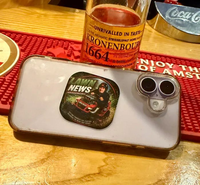 CustomFlyingDiscs.Com - Paper Coasters