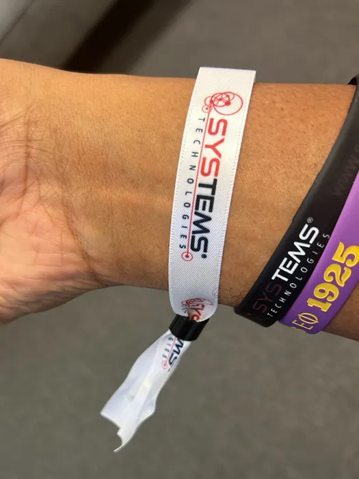 CustomFlyingDiscs.Com - Full Color Satin Cloth Wristbands