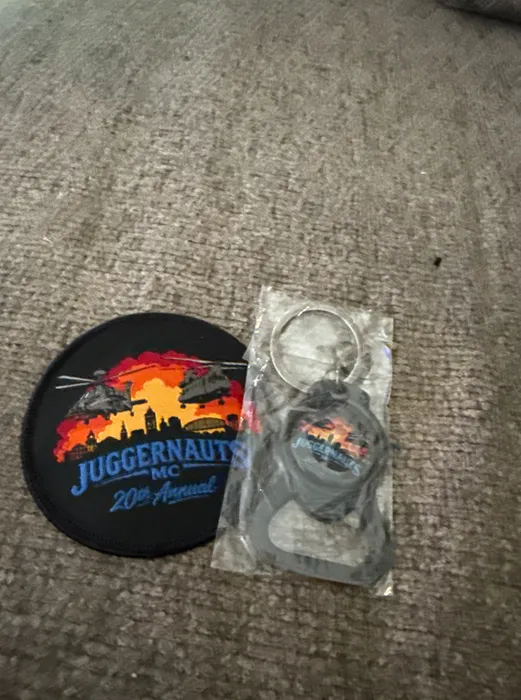 CustomFlyingDiscs.Com - Woven Patches