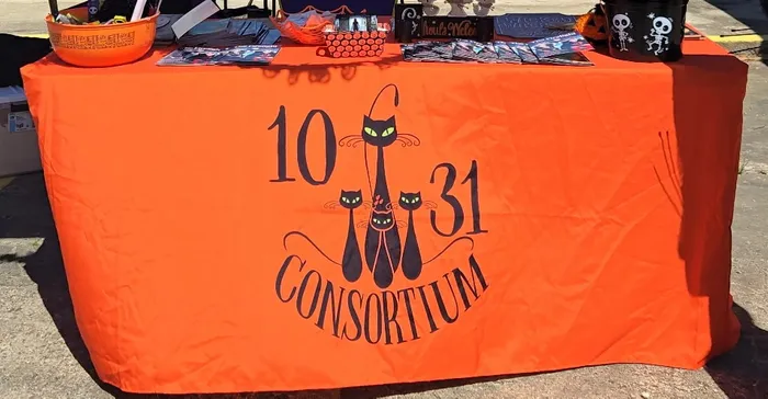 CustomFlyingDiscs.Com - Custom Rectangle Table Covers