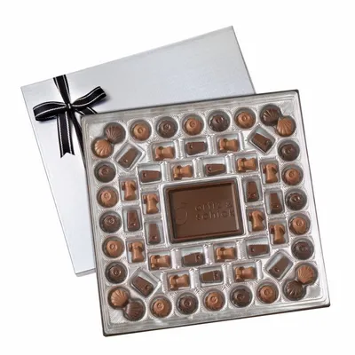 Large Custom Chocolate Delights Gift Box (3 lbs.) - Custom Flying Discs