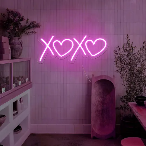 XOXO Heart Pink Neon Sign - Custom Flying Discs