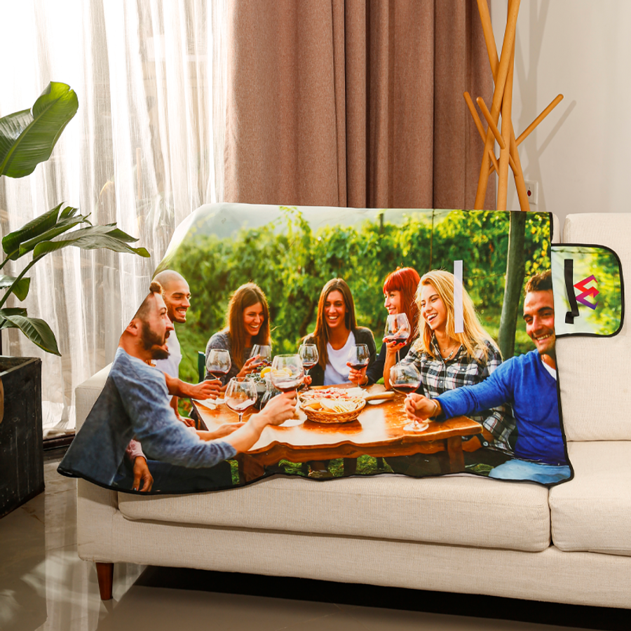 Picnic Blanket - Custom Flying Discs